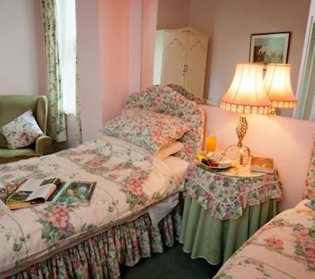 Belmont Hotel Wrexham Szoba fotó