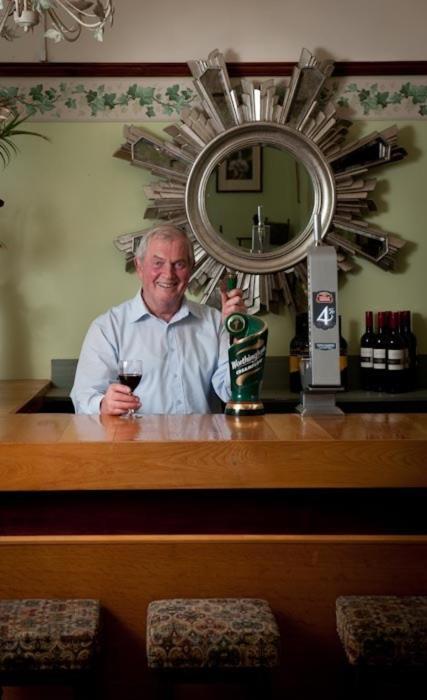 Belmont Hotel Wrexham Kültér fotó