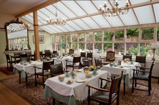 Belmont Hotel Wrexham Kültér fotó
